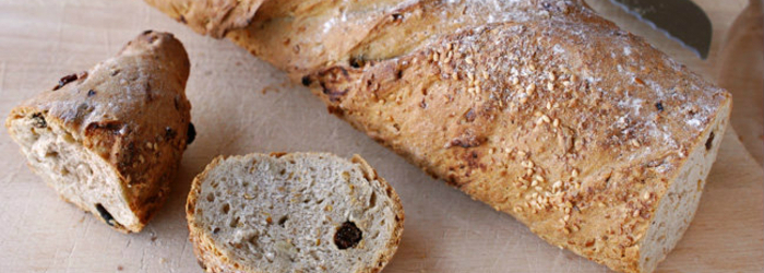 Pan de espelta y pasas con ayuda de Europan